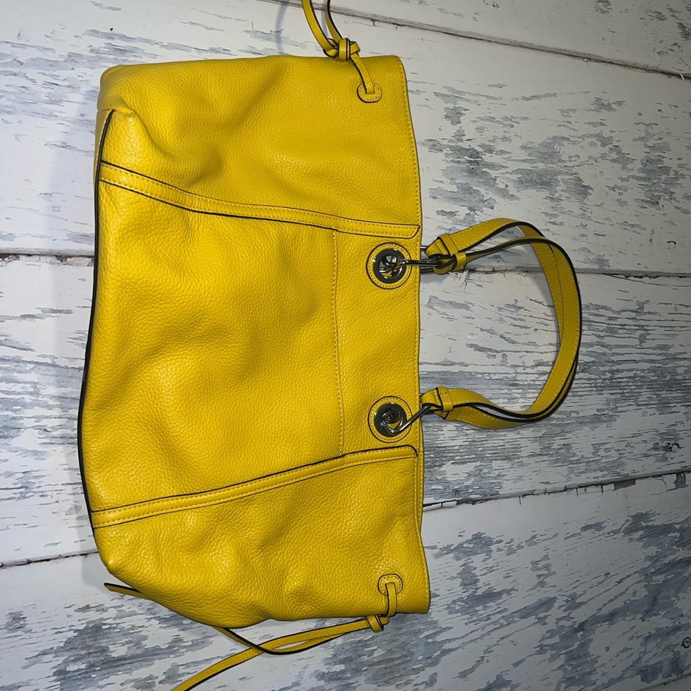Eeuc yellow Vince camuto handbag